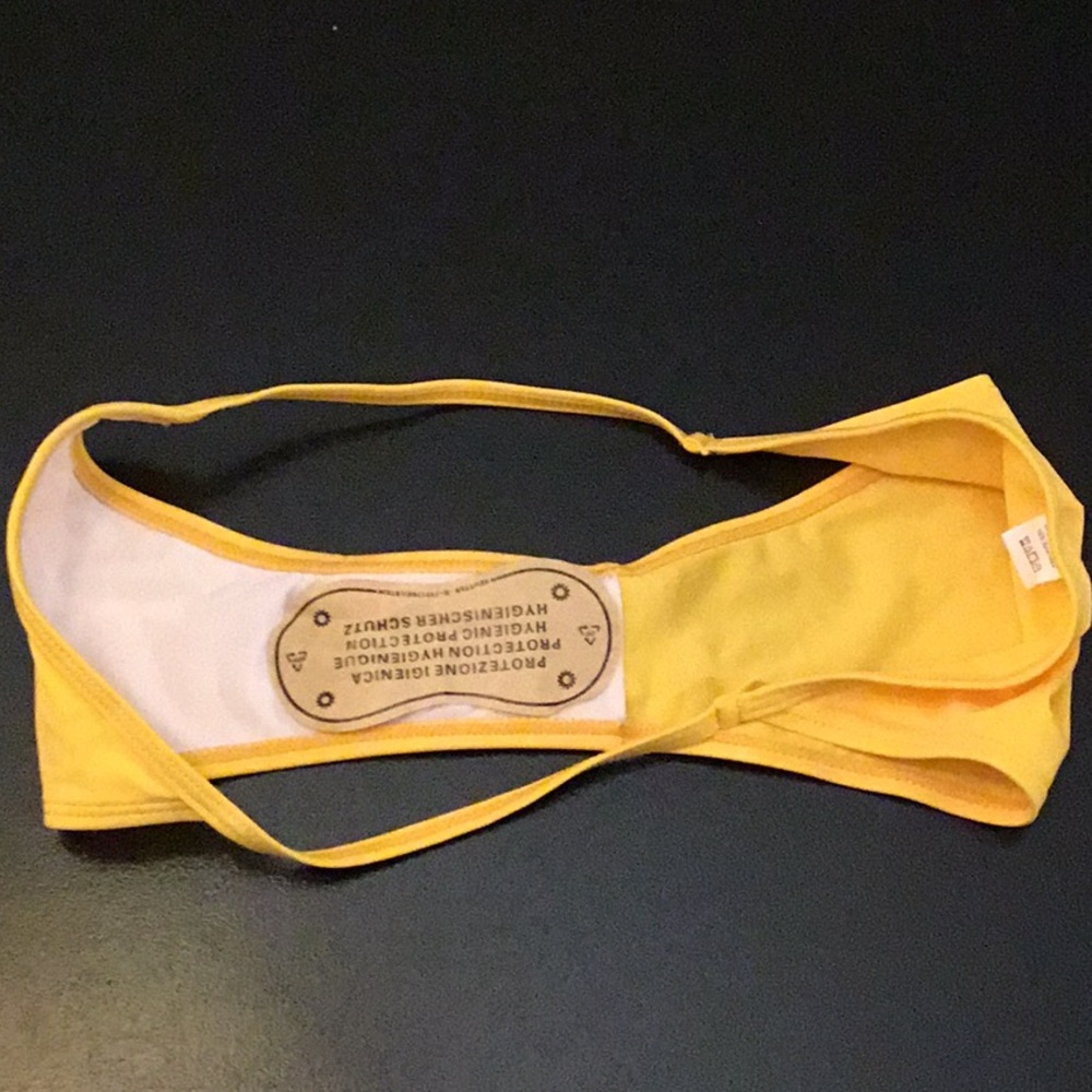 Yellow string bikini. 😍 - Picture 5 of 5